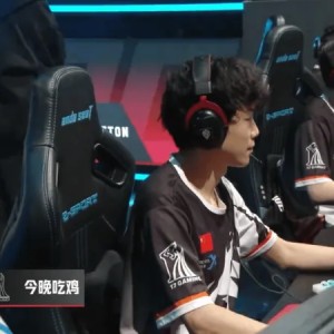 kaiyun-PCL秋季赛周中赛W2D3R4:17吃鸡,单局13淘汰